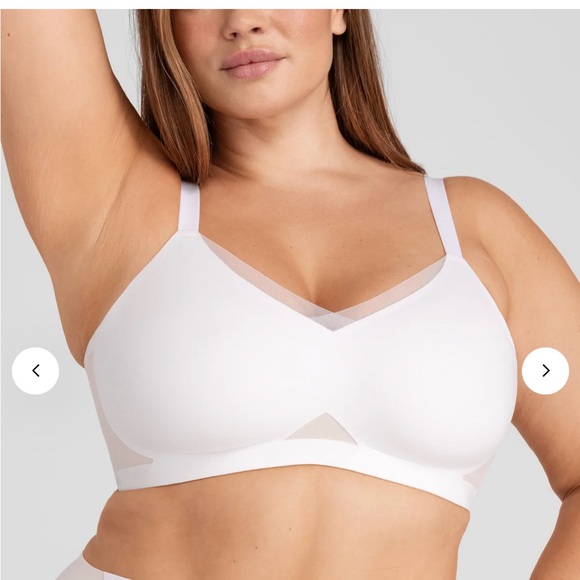 TWO BEIGE AND WHITE SIZE L HONEYLOVE CROSSOVER BRAS- TRIED ON! - Picture 3 of 6